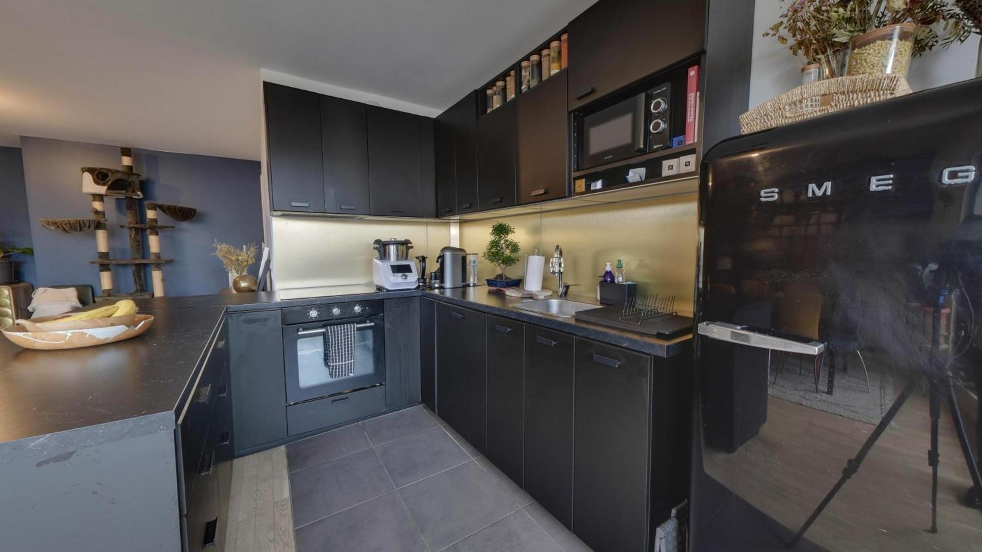 Spacious Flat With Terrasse And Parking Near Metro Баньоле Екстер'єр фото