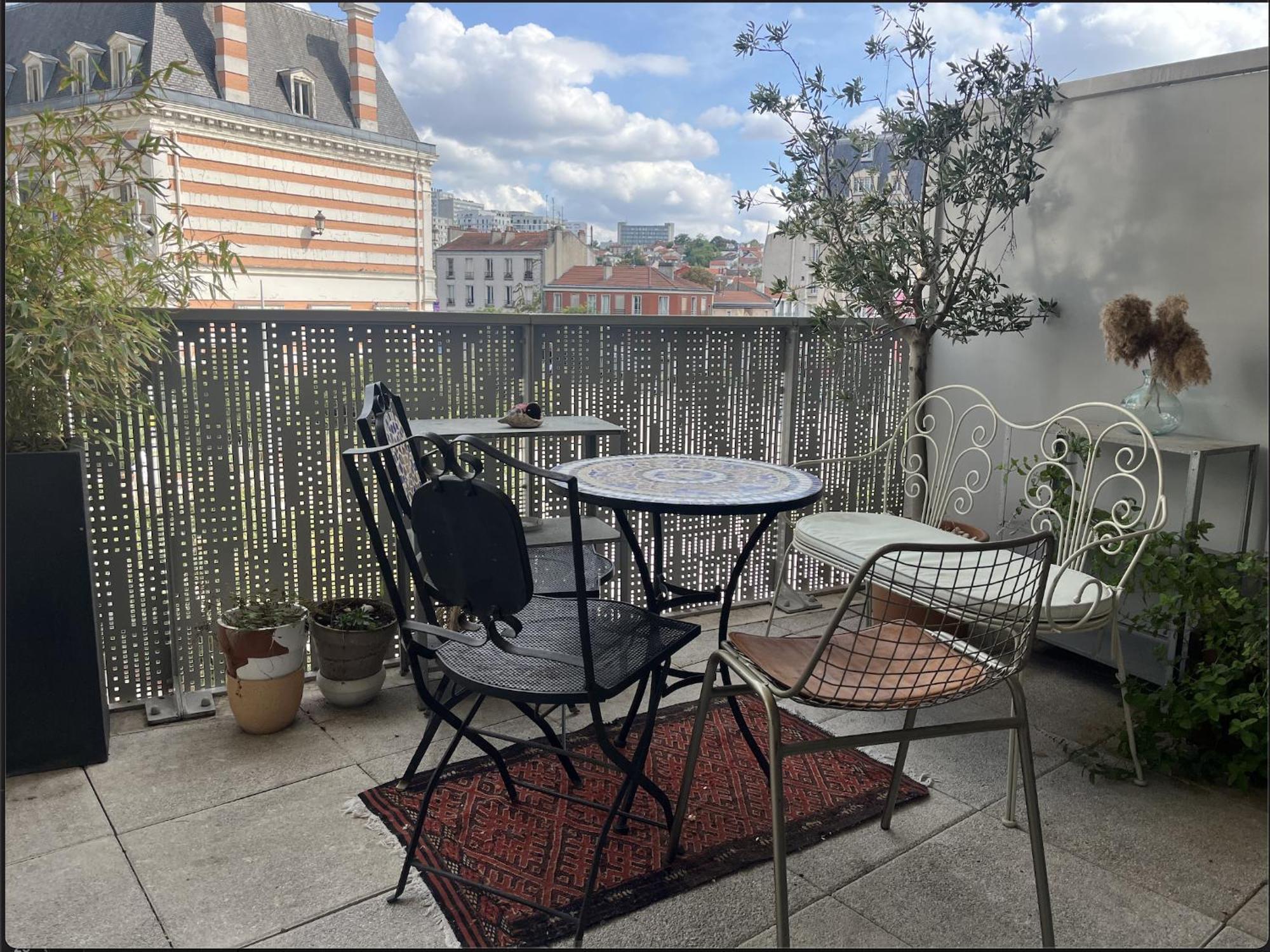 Spacious Flat With Terrasse And Parking Near Metro Баньоле Екстер'єр фото